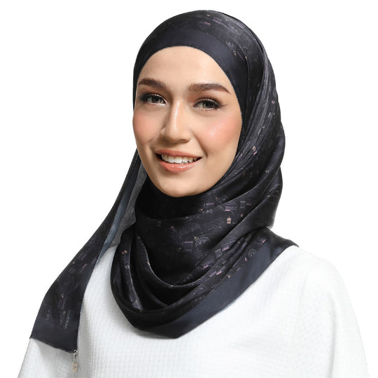 LENTERA IN CARBON BLACK
