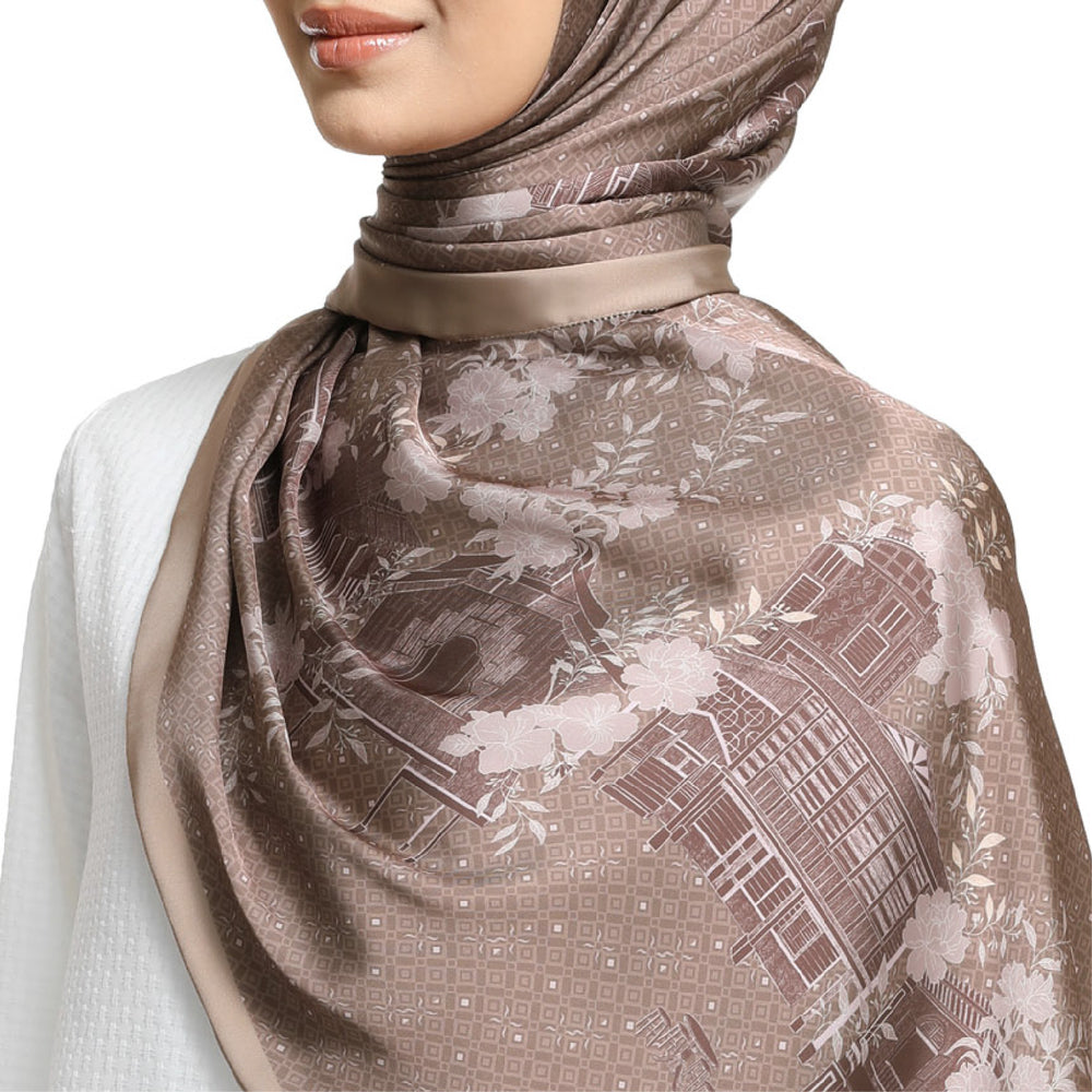 NUSANTARA IN NUTMEG BROWN