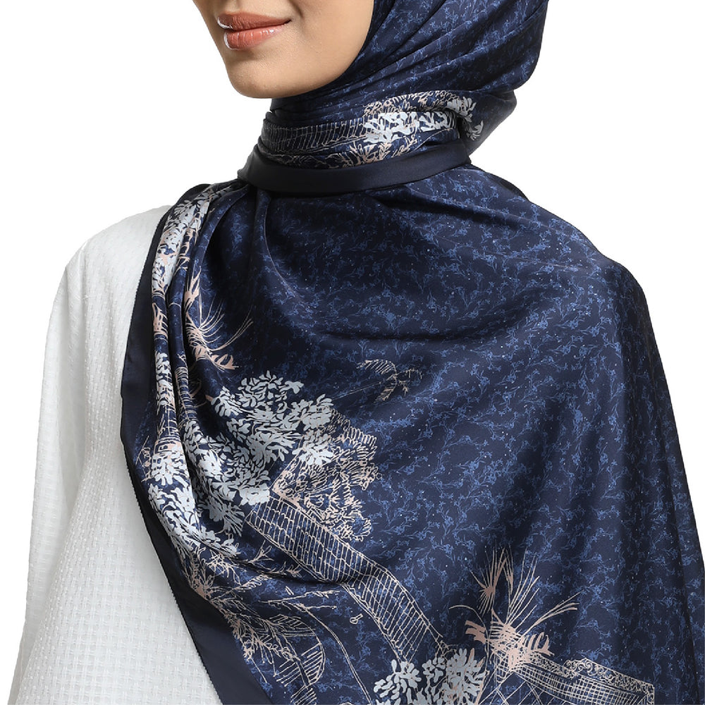 SERAMBI IN NAVY BLUE