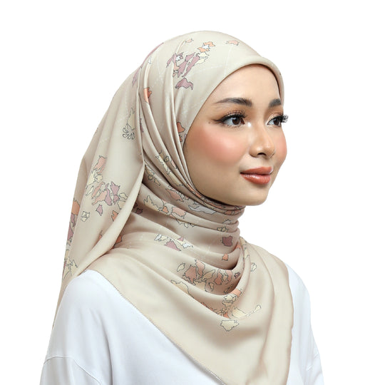 REVERIE IN LIGHT BEIGE