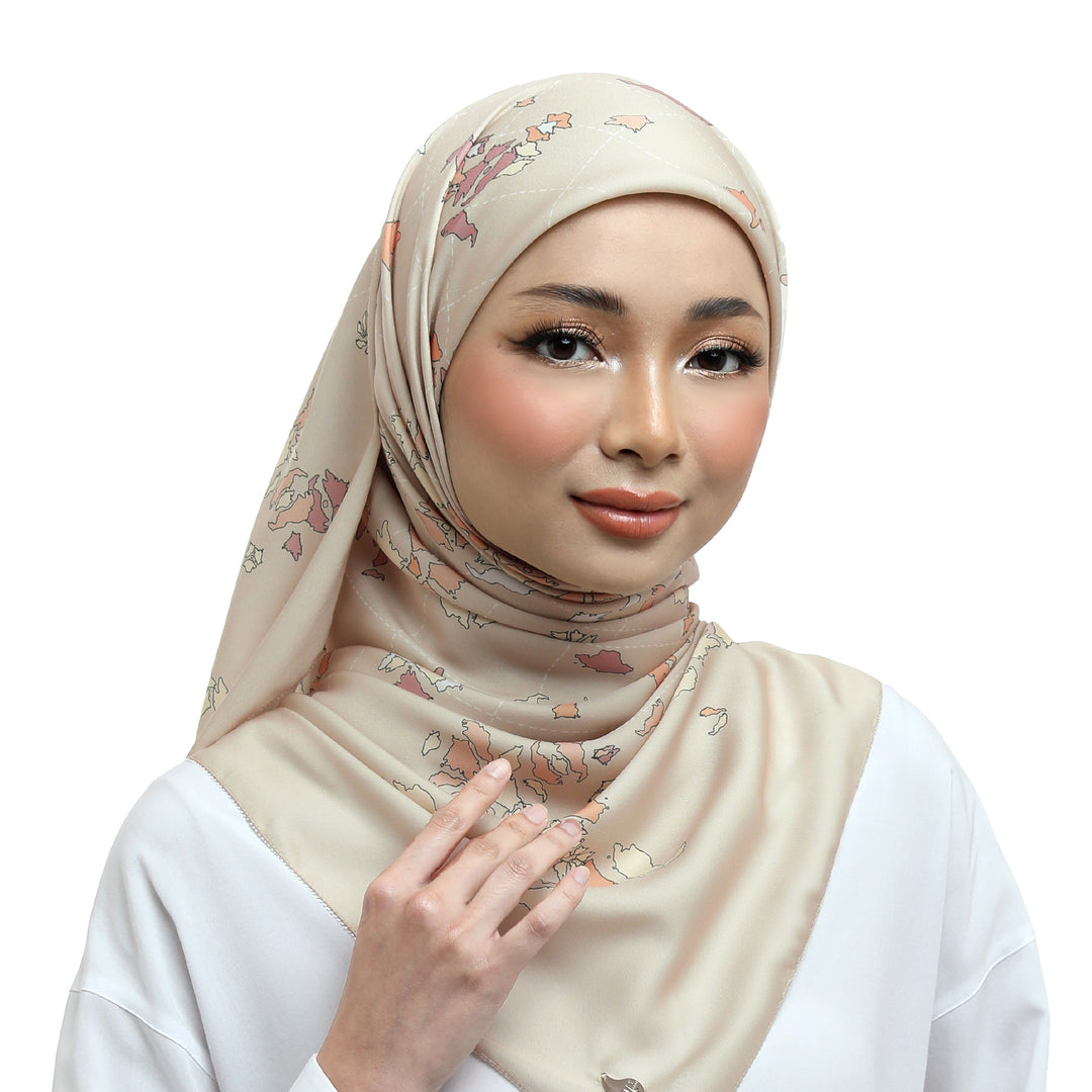 REVERIE IN LIGHT BEIGE